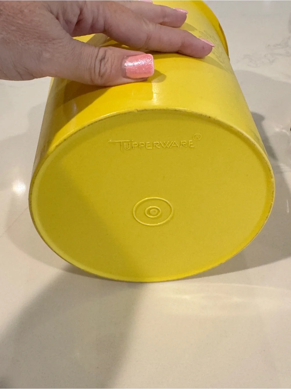 Tupperware Yellow and Orange Round Food Storage Container large